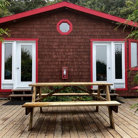 Auberge Festive Sea Shack Sainte Anne-des-Chênes Esterno foto