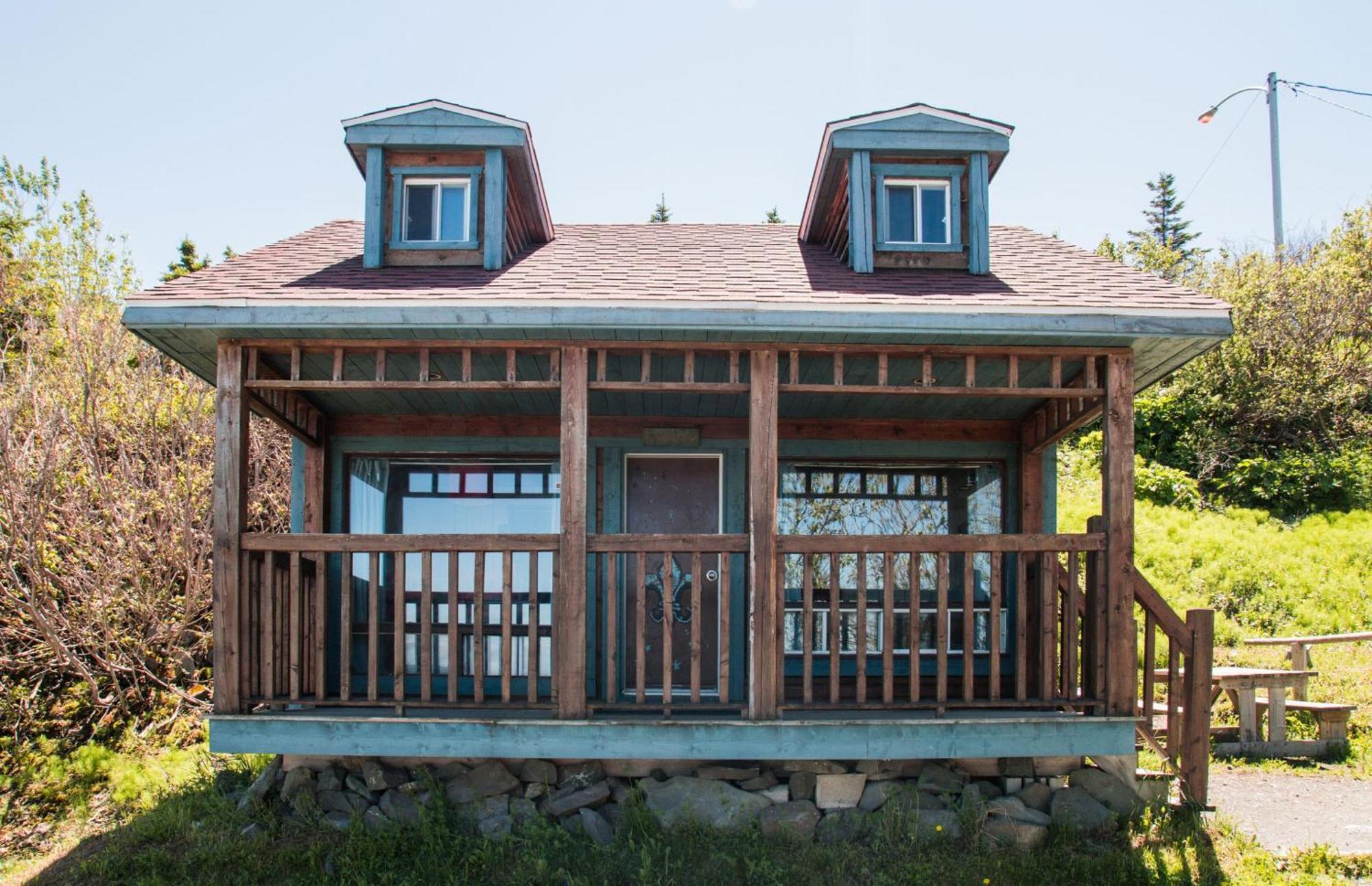 Auberge Festive Sea Shack Sainte Anne-des-Chênes Esterno foto