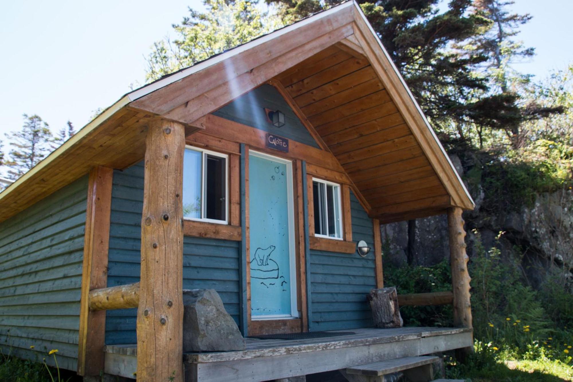 Auberge Festive Sea Shack Sainte Anne-des-Chênes Esterno foto